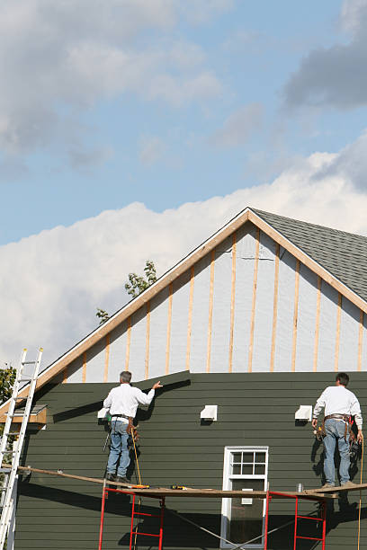 How To Choose The Right Materials for Your Siding Installation in 'Crockett, TX